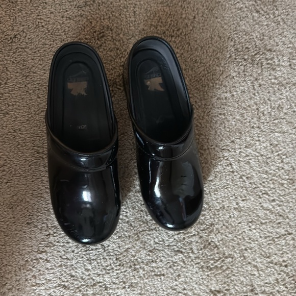 Dansko Professional Clog Wide size 8 - Picture 2 of 7